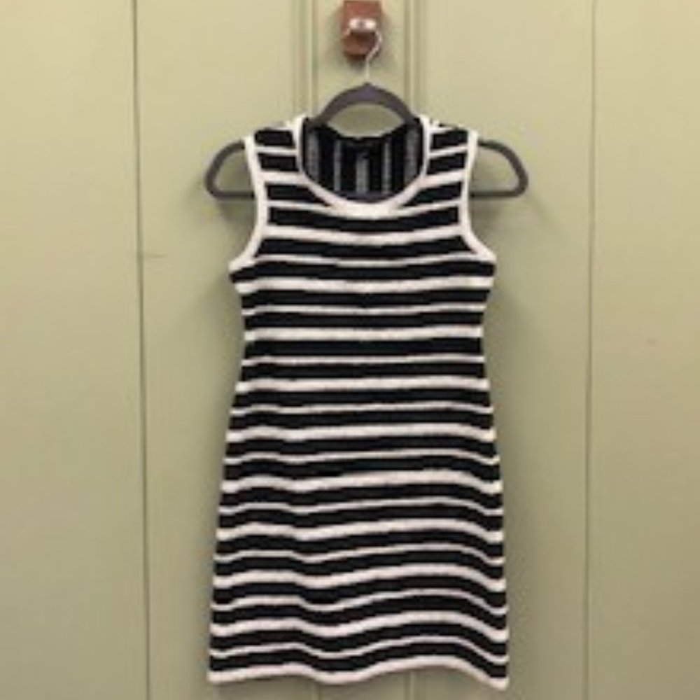 MAX EDITION Sleeveless BLACK & WHITE Stripe Dress